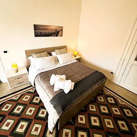 Casa In Centro דירה קאסרטה