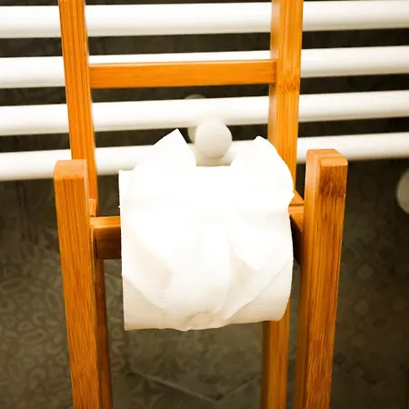 Casa In Centro דירה קאסרטה